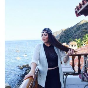 Meet your Posher, Courtney