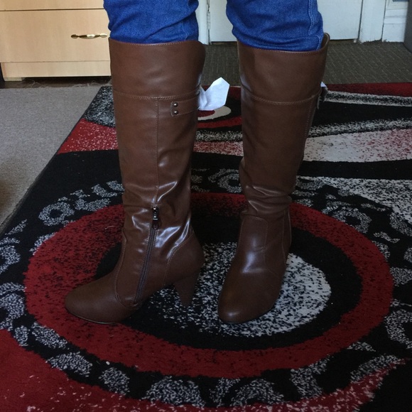 Greyson Boot - Picture 4 of 4