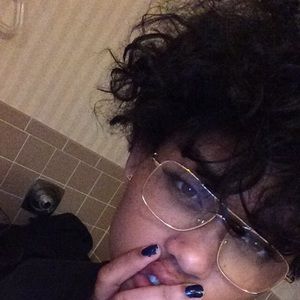 Meet your Posher, Marissa