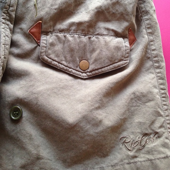 Olive jacket - Picture 2 of 3
