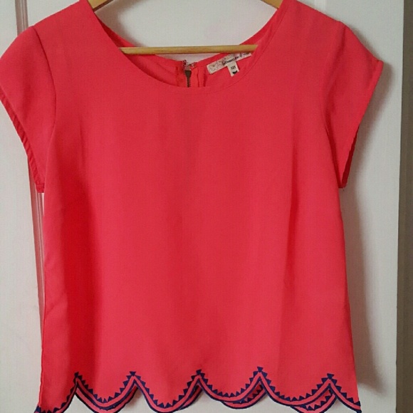 Cropped top
