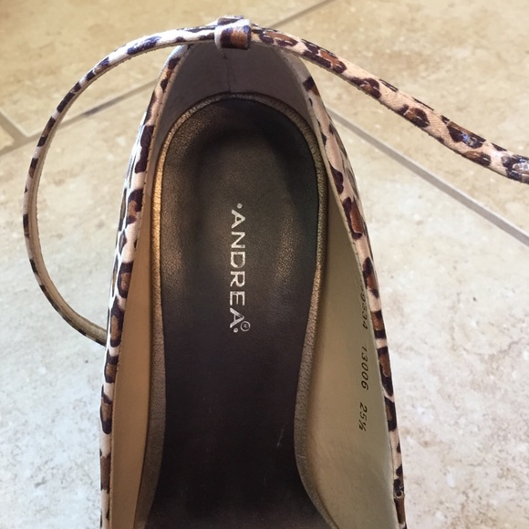 Leopard heels - Picture 2 of 4