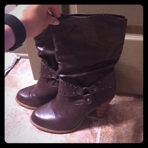 Rampage Heeled cowboy boots size 10
