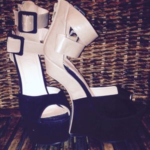 Backless heels super high