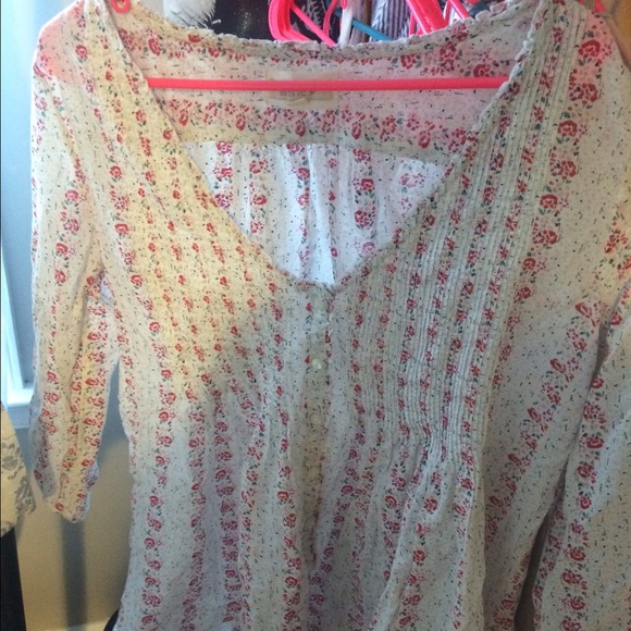 flowy flowery top (NO TRADES)