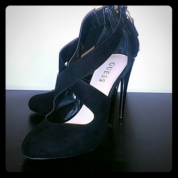 ❤ 👠 GUESS  black steletos