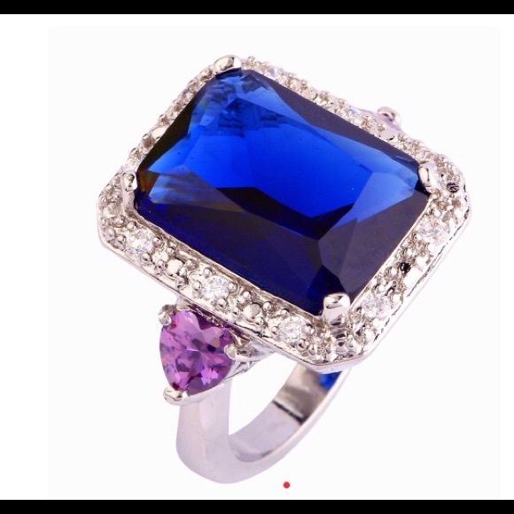 Lab Created Blue sapphire, STATEMENT RING. - Picture 1 of 4