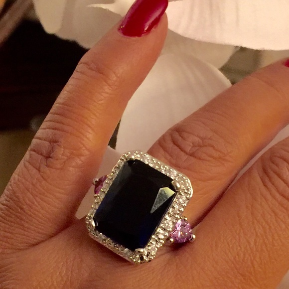 Lab Created Blue sapphire, STATEMENT RING. - Picture 4 of 4