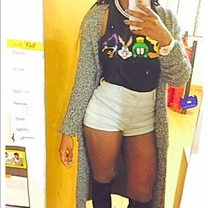 Looney Tunes Black Shirt😍