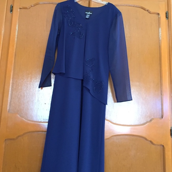 Nice navy blue dress size 12/14