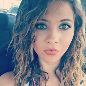 Meet your Posher, Kaycee