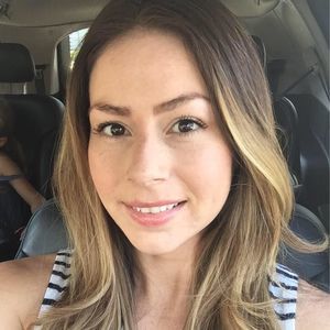 Meet your Posher, Becca