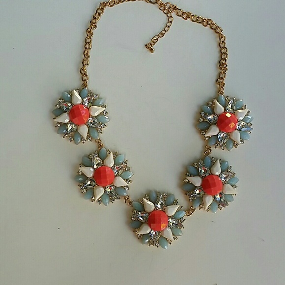 Statement Necklace - Picture 2 of 2
