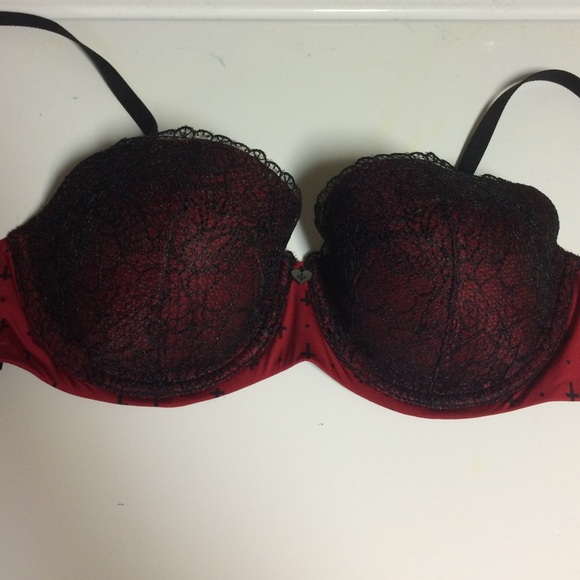 38C Blackheart Push Up Bra