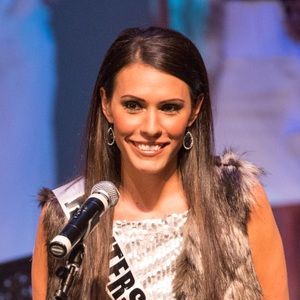 Meet your Posher, Kylee