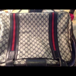 Gucci luggage(no bundles please)