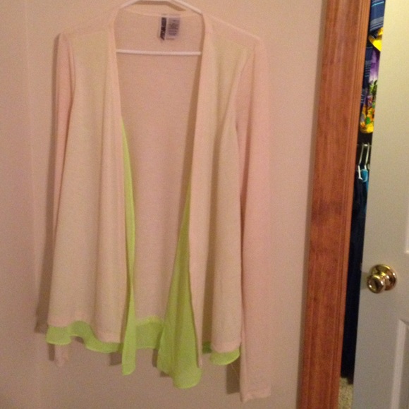 ❌SOLD❌ BKE Neon Fly-Away Cardi - Picture 3 of 4