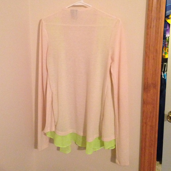❌SOLD❌ BKE Neon Fly-Away Cardi - Picture 4 of 4