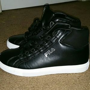 Casual brand new never been worn men's size