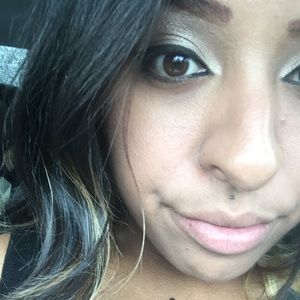 Meet your Posher, Christian