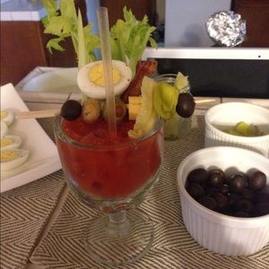 Meet your Posher, Noelle