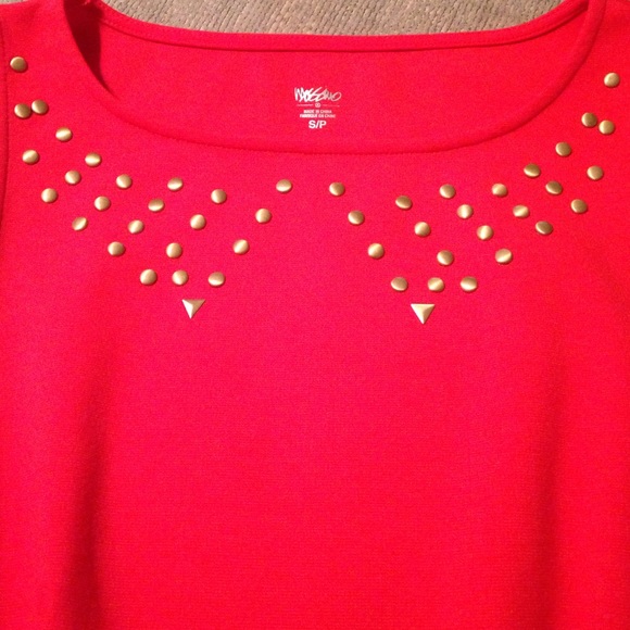❌SOLD❌  Studded Red Peplum Top - Picture 2 of 4