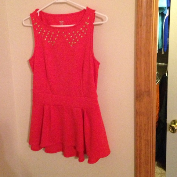 ❌SOLD❌  Studded Red Peplum Top - Picture 3 of 4
