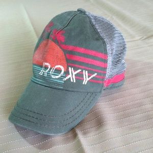 Final price 🌟Roxy baseball surfer hat! Cute!