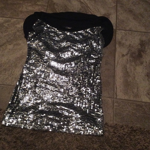 Tank top - Picture 1 of 2