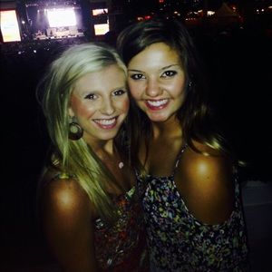 Meet your Posher, Taylor