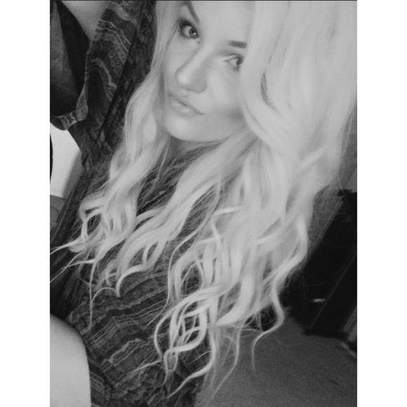 Meet your Posher, Kaegen - Picture 4 of 4