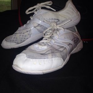Nfinity Vengeance /Cheer Shoes🎀