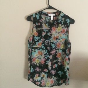 Floral collared tank top, button down