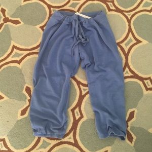 Capri style sweat pants