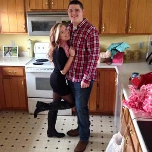 Meet your Posher, Brooke