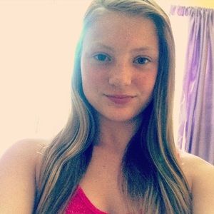 Meet your Posher, Hailey