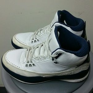 Jordans 2.5