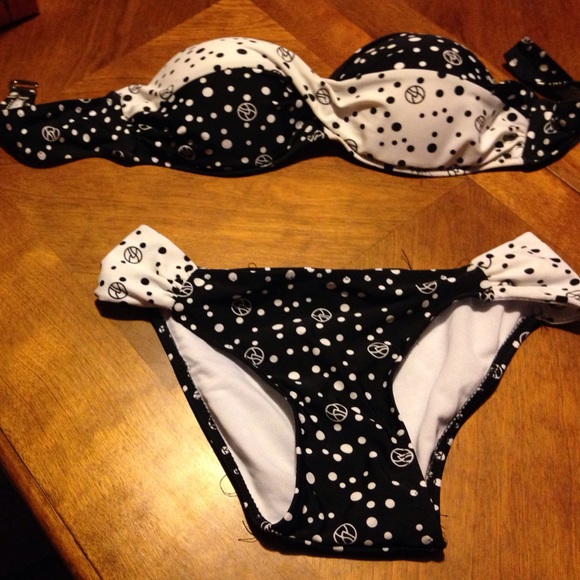 Black and white bikini