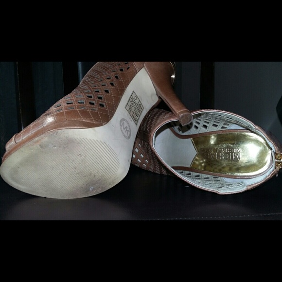 Micheal Kor Heels - Picture 3 of 3