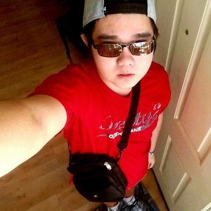 Meet your Posher, Jayr