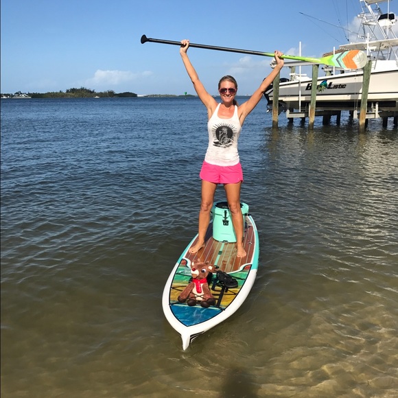 Meet your Posher, Elisabeth - Picture 2 of 4