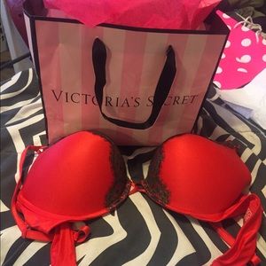 Bag with VS bra :) 38c bombshell