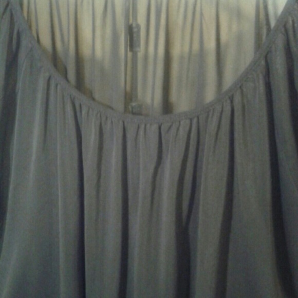 Pretty Sheer Top - Picture 2 of 4