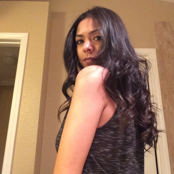 Meet your Posher, Zinnia - Picture 1 of 1