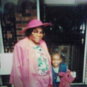 Meet your Posher, Angela