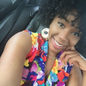 Meet your Posher, Ariel