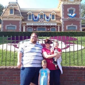 Meet your Posher, Hilary