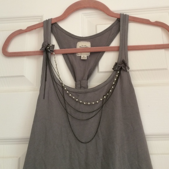 Top - Picture 2 of 3