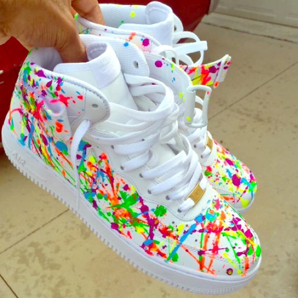 splatter paint shoes nike