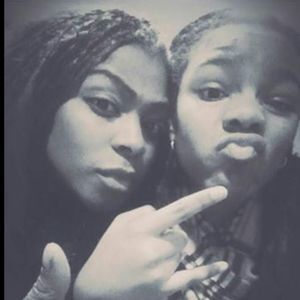 Meet your Posher, Tacara